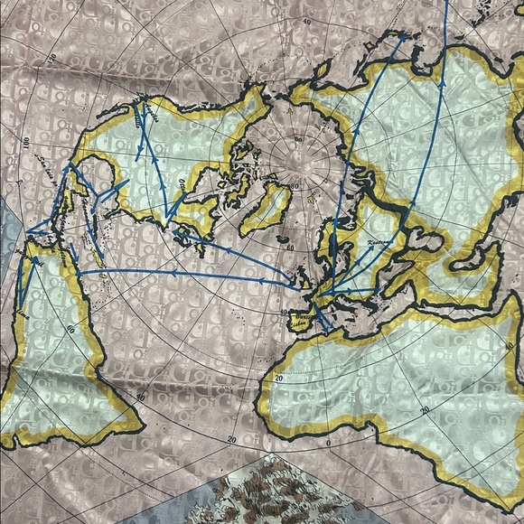 Christian Dior style Around the World 100% silk large square scarf - Picture 4 of 10